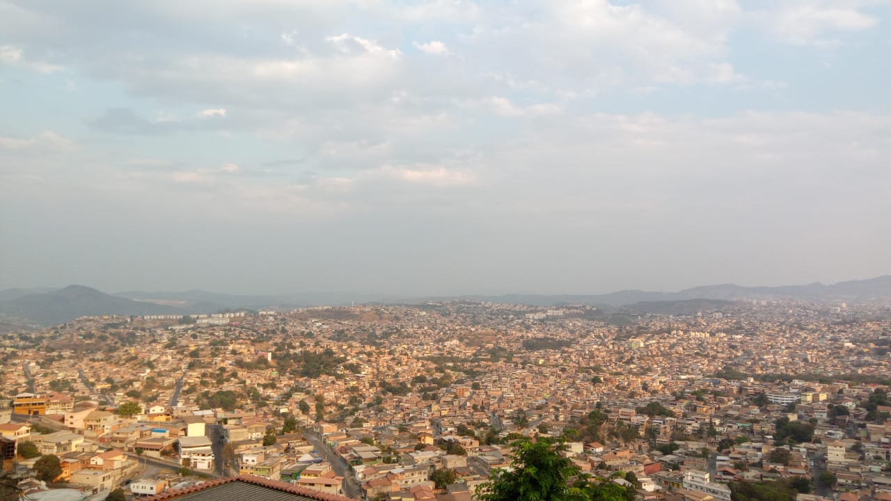 Belo Horizonte registra dia mais quente do ano com 36,1ºC - Foto: Elberty Valadares/Por Dentro de Minas