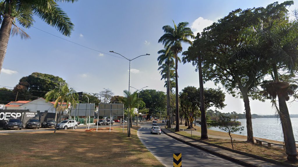 Av. Otacílio Negrão de Lima, no bairro São Luiz - Foto: Reprodução/Google Street View