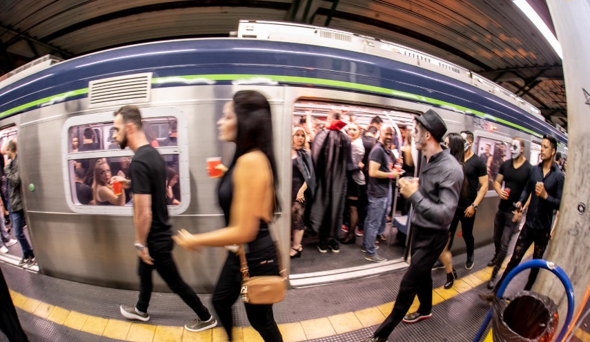 Halloween Nos Trilhos: metrô de BH tem super festa em clima de mistério, fantasia e horror - Foto: Divulgação/naSala/BS Fotografias