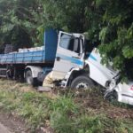 Quatro pessoas morrem após grave acidente entre carro e carreta na BR-116, em Engenheiro Caldas - Foto: Divulgação/CBMMG