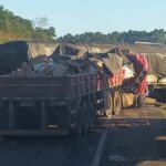 Motorista morre após acidente e interdita parcialmente Rodovia Fernão Dias, em Santo Antônio do Amparo - Foto: Redes Sociais