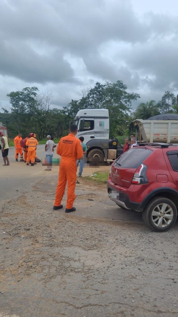 Duas pessoas morreram em grave acidente na MG-010, em Lagoa Santa - Foto: Divulgação/CBMMG