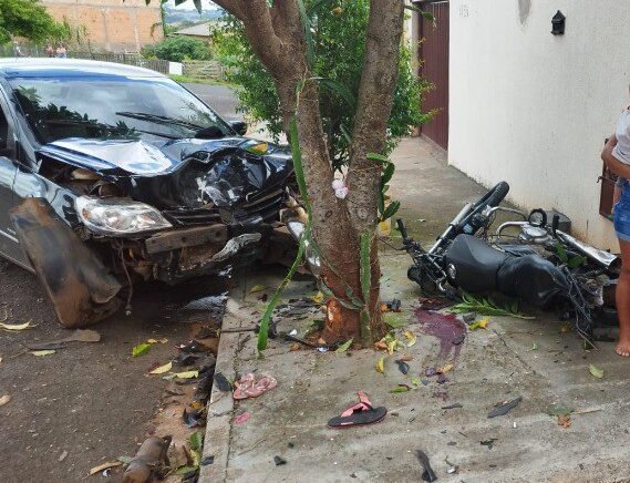 Pai e filha são atropelados na calçada por carro desgovernado em Uberaba - Foto: Divulgação/CBMMG