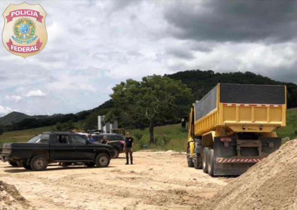 PF deflagra operação contra extração ilegal de areia em Esmeraldas - Foto: Divulgação/PF