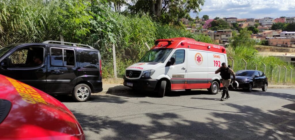 Avó e neta são encontradas mortas em apartamento no bairro Piratininga, em BH - Foto: Divulgação/Corpo de Bombeiros