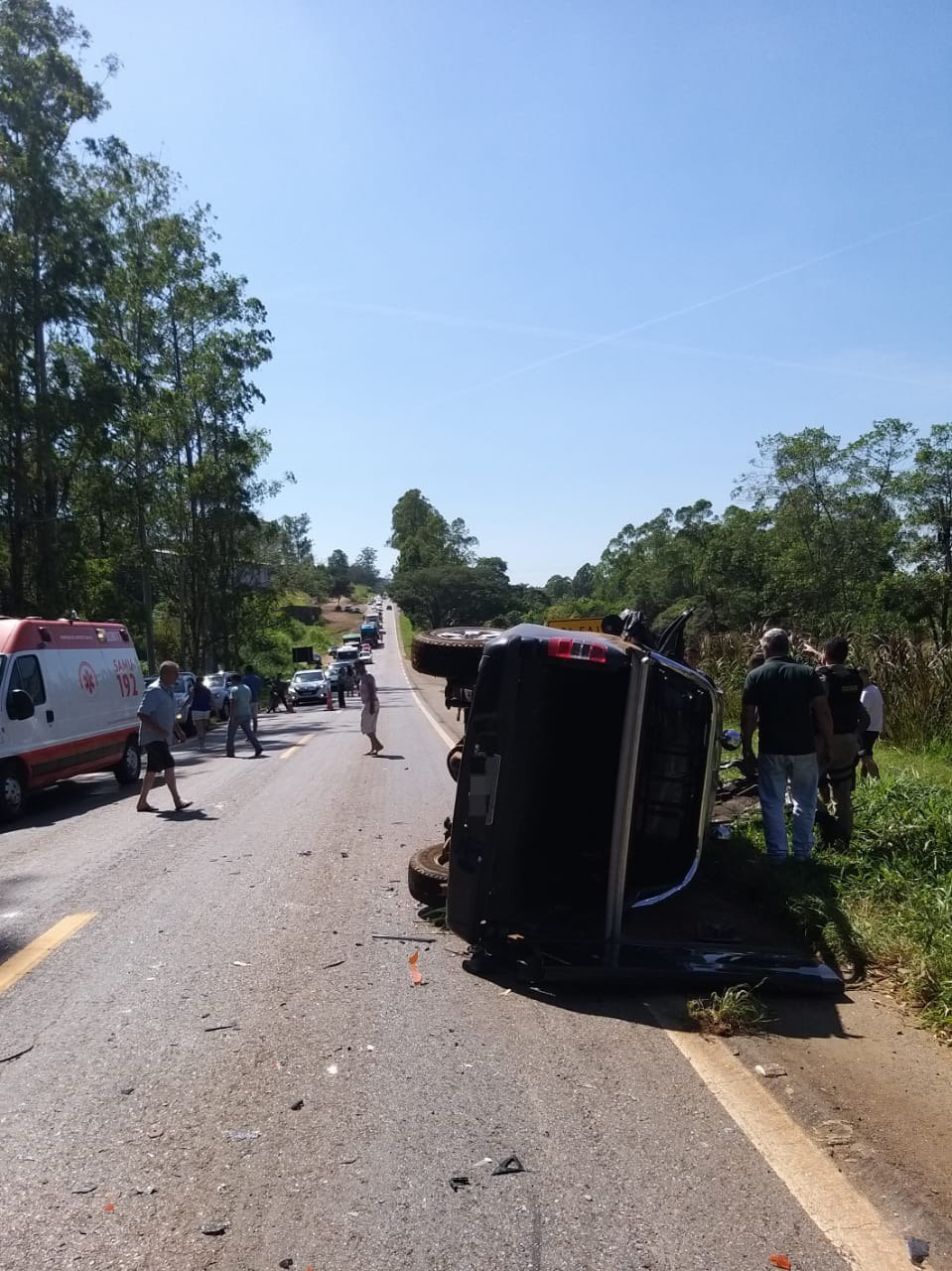 Homem morre e outro fica ferido em acidente na MG-050, em Formiga - Foto: Divulgação/Corpo de Bombeiros