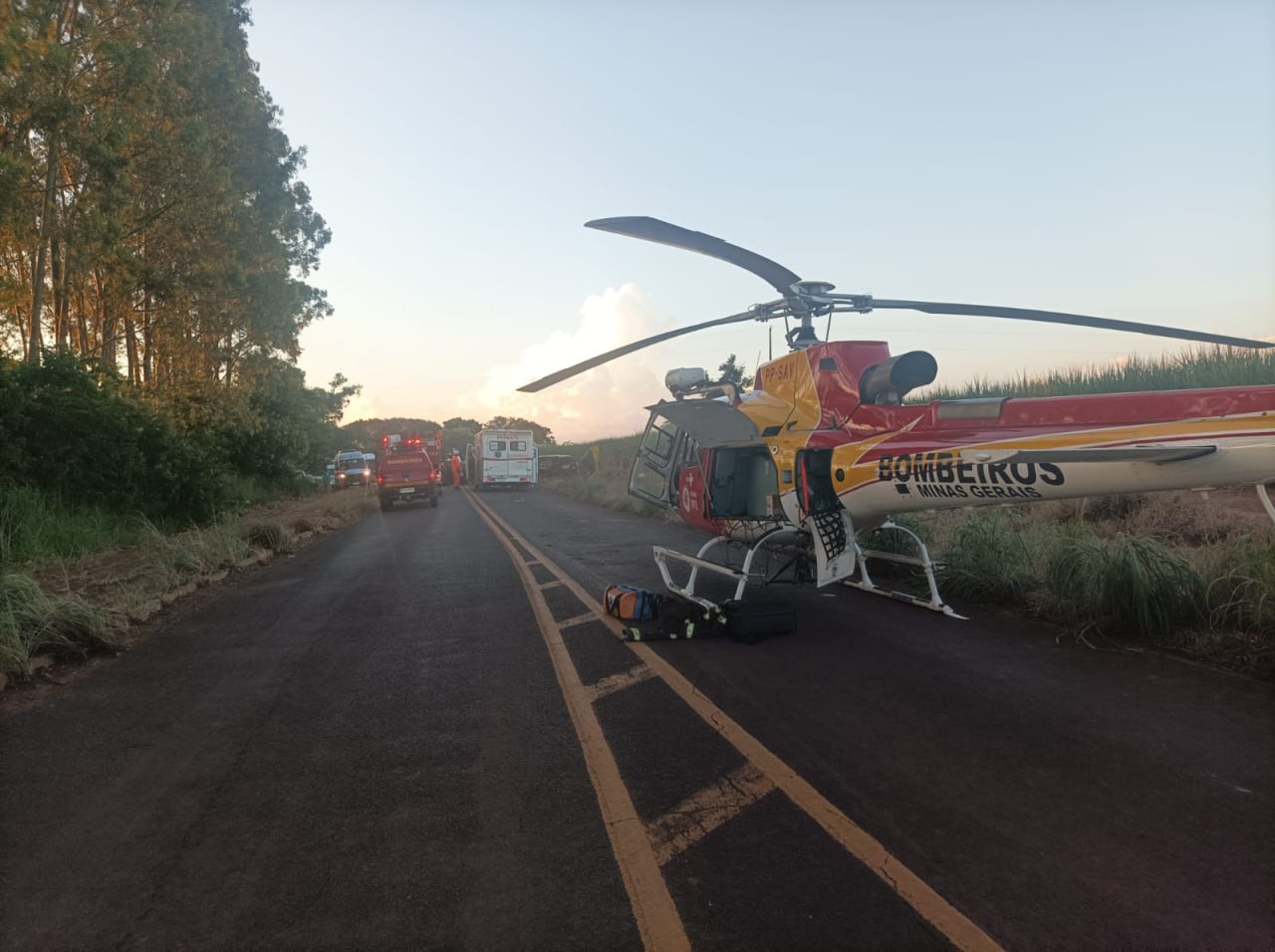 Grave acidente deixa quatro vítimas na BR-262, em Uberaba - Foto: Divulgação/Corpo de Bombeiros