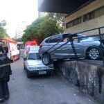 Idosa passa mal ao volante e invade rampa do Mercado Distrital do Cruzeiro, em BH - Foto: Divulgação/Corpo de Bombeiros