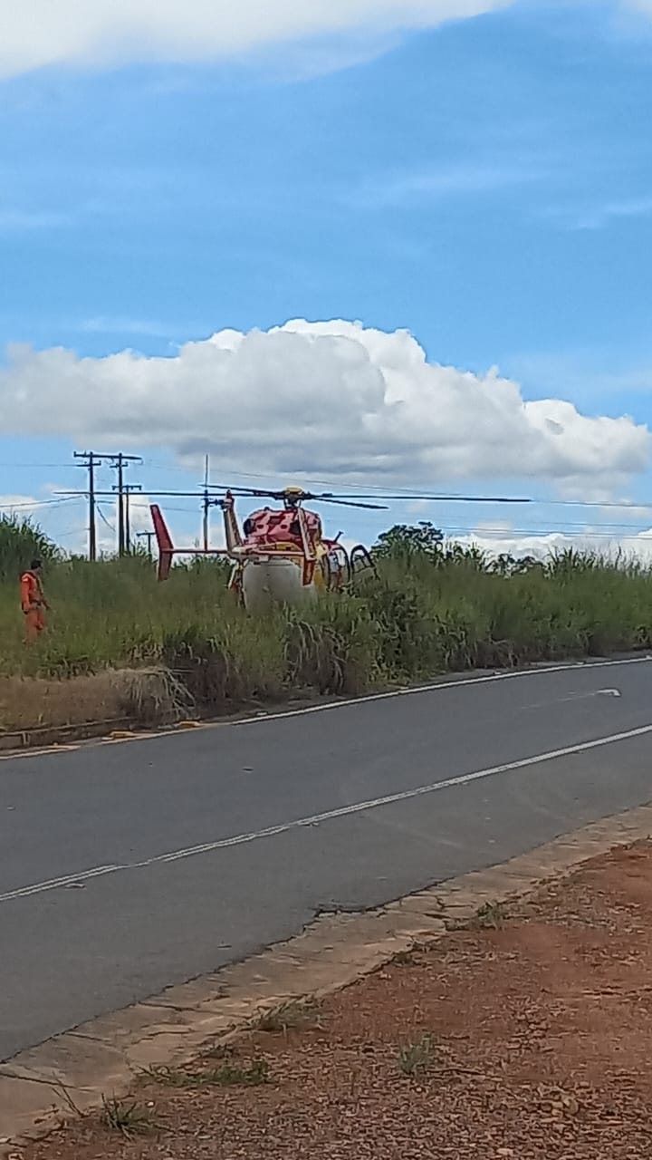 Grávida fica ferida após acidente entre três carros na MG-010, em Jaboticatubas - Foto: Divulgação/CBMMG