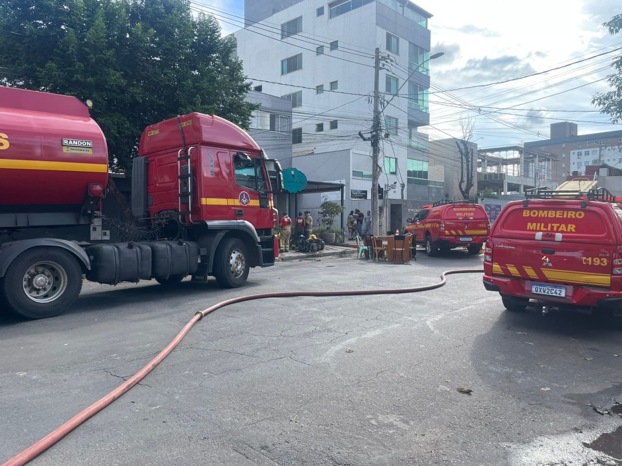 Incêndio atinge confeitaria O Segredo de Luiza, em Contagem - Foto: Divulgação/Corpo de Bombeiros