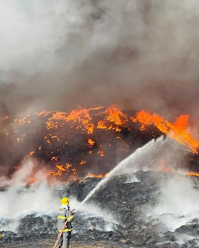 Incêndio de grandes proporções em fábrica de cimento da InterCement Brasil é controlado após mais de 24 horas em Ijaci (MG) - Foto: Divulgação/CBMMG