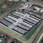 Travesti é queimada com água quente por ex-namorado dentro de presídio em Minas - Foto: Reprodução/Google Earth