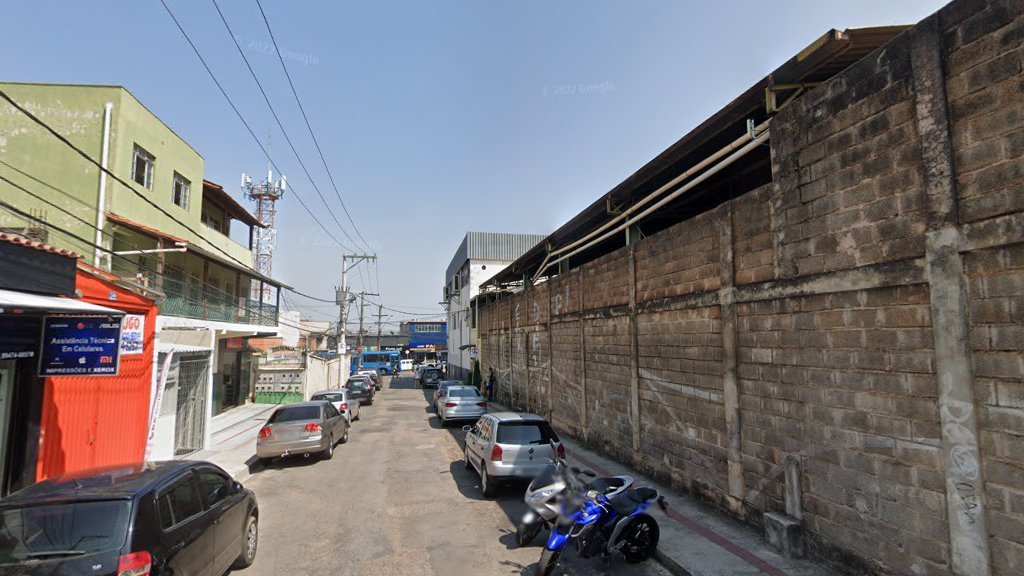 Homem é morto com 18 tiros na saída de futebol no bairro Estrela do Oriente, em BH Homem é morto com 18 tiros na saída de futebol no bairro Estrela do Oriente, em BH - Foto: Reprodução/Google Street View