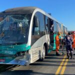 Acidente entre dois ônibus do Move deixa feridos no Complexo da Lagoinha, em BH - Foto: Divulgação/Corpo de Bombeiros