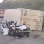 Acidente entre carreta e carros deixa um morto e quatro feridos na Rodovia Fernão Dias, em Santo Antônio do Amparo - Foto: Reprodução/Redes Sociais