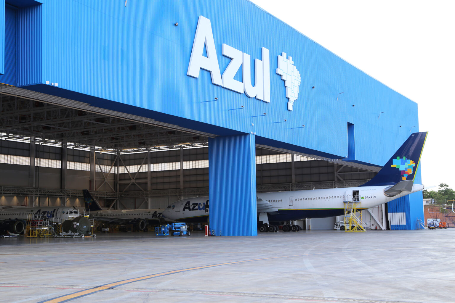 Companhia aérea Azul abre vagas para processo seletivo em Belo Horizonte; saiba como se inscrever Companhia aérea Azul abre vagas para processo seletivo em Belo Horizonte; saiba como se inscrever - Foto: Divulgação/Azul