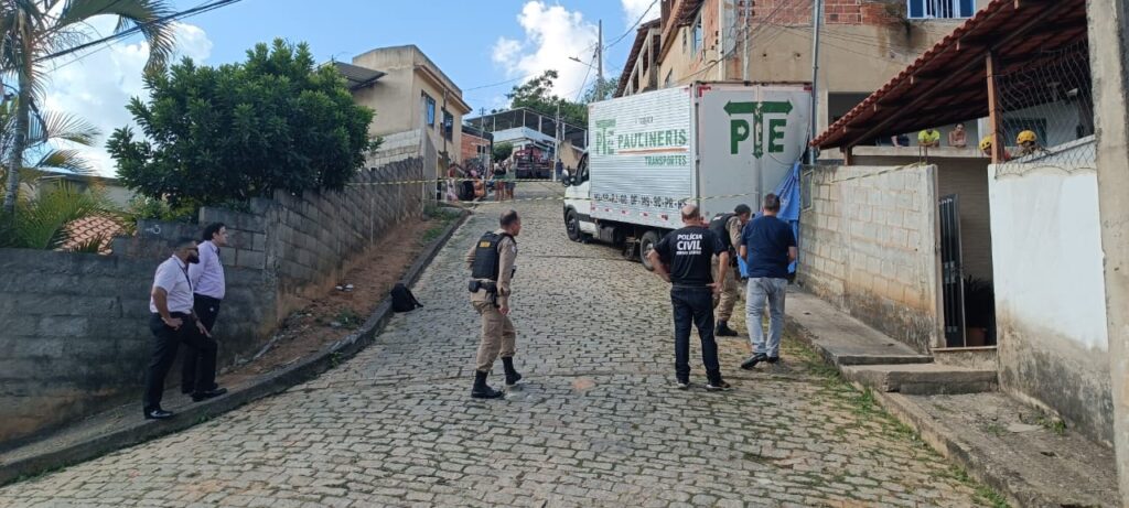 Criança de 7 anos morre atropelada por caminhão em Além Paraíba - Foto: Divulgação/Corpo de Bombeiros