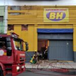 Incêndio de grandes proporções atinge Supermercado BH no bairro Horto - Foto: Divulgação/Corpo de Bombeiros
