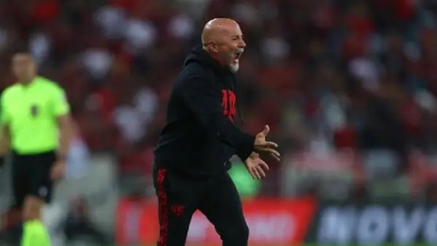 Sampaoli se pronuncia após agressão: 'Solução é a conversa' - Foto: Gilvan de Souza/CRF