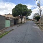 Homem é morto a tiros na frente da esposa e filho no bairro Miramar, em BH - Foto: Reprodução/Google Street View