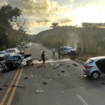 Nove pessoas ficam feridas em acidente entre três veículos na BR-267, em Poços de Caldas - Foto: Divulgação/PRF