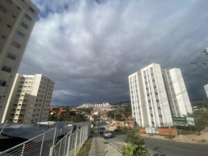 BH tem sensação térmica de -7°C nesta quinta (4); veja a previsão do tempo - Foto: Equipe | Por Dentro de Minas
