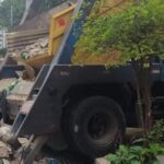 Motorista de caminhão morre prensado contra muro de casa em acidente no bairro Floramar, em BH - Foto: Reprodução/Redes Sociais