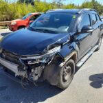 Motociclista morre após ser arremessado contra poste em acidente na MG-030, em Nova Lima - Foto: Divulgação/PMRv