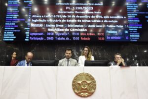 Assembleia aprova adesão de Minas ao programa federal de renegociação de dívidas com a União - Foto: Guilherme Dardanhan/ALMG