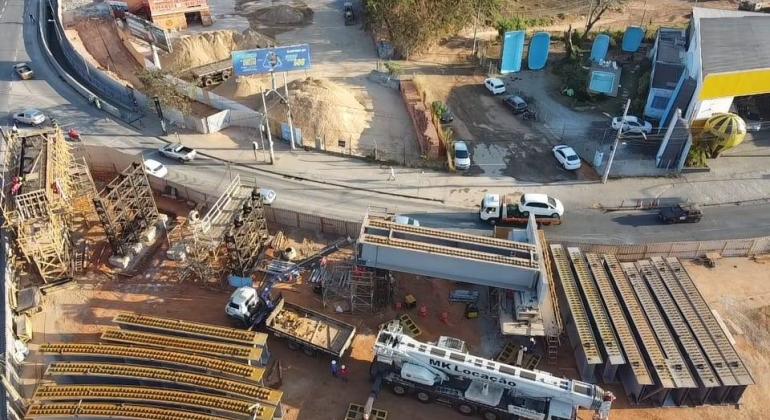 Obras de viaduto alteração trânsito nas avenidas Waldomiro Lobo e Cristiano Machado, em BH - Foto: Divulgação/PBH