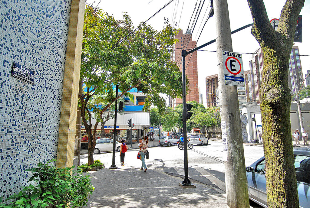 Estacionamento rotativo de BH fica 13% mais caro a partir desta segunda-feira (01) Estacionamento rotativo de BH fica 13% mais caro a partir desta segunda-feira (01) - Foto: Divino Advincula/PBH