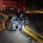 Duas pessoas morrem após acidente entre caminhonete e moto na BR-116, em Muriaé - Foto: Divulgação/Corpo de Bombeiros