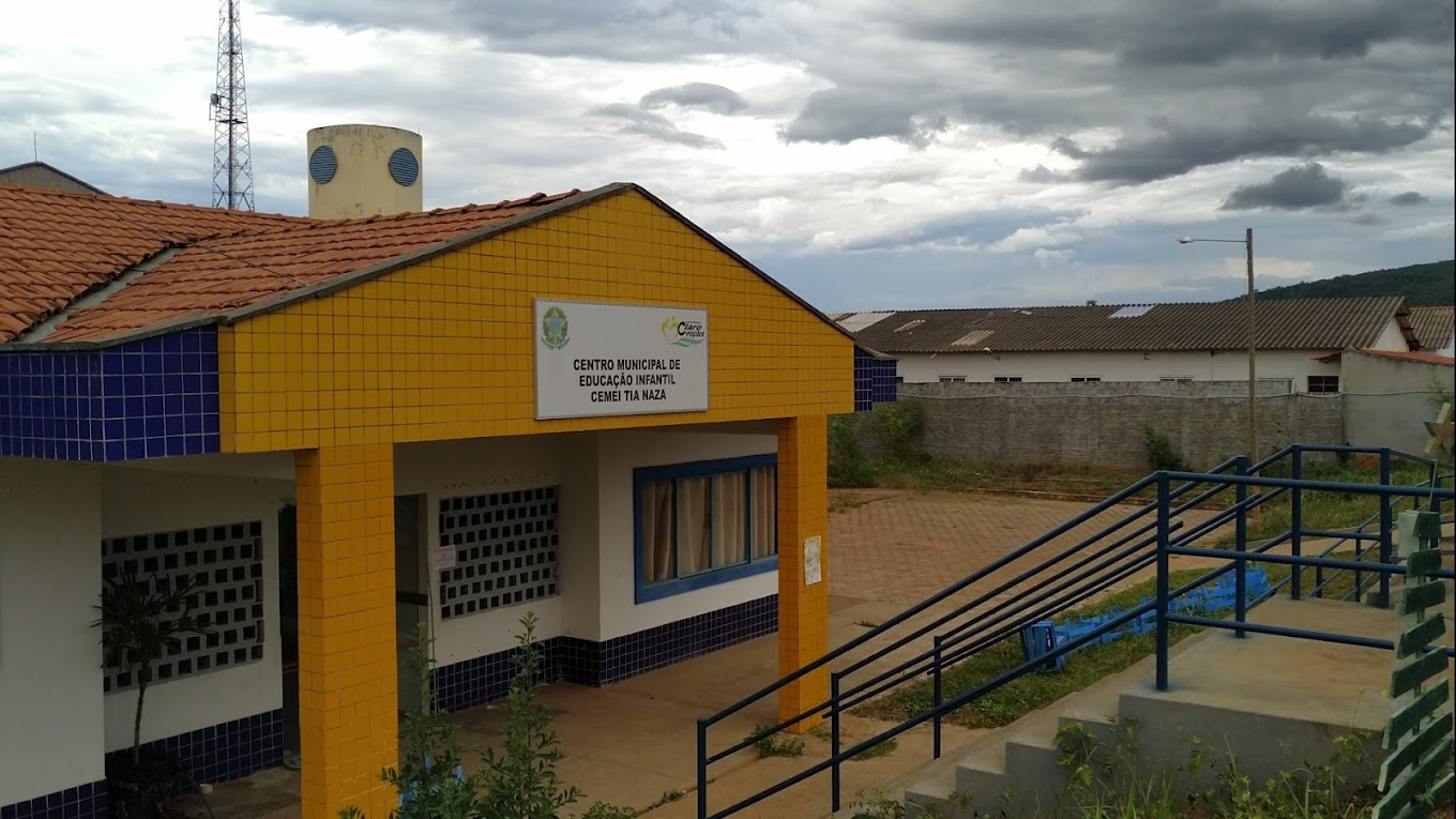 Homem tenta atirar no namorado da ex e atinge o próprio filho na porta da escola em Claro dos Poções - Foto: Reprodução/Redes Sociais