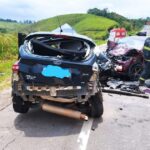 Ex-jogador da base do Fluminense e idosa morrem em acidente frontal na BR-267, em Lima Duarte - Foto: Divulgação/Corpo de Bombeiros