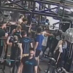 Homem é atingido por aparelho de academia em Itambacuri, no Vale do Mucuri - Foto: Reprodução/Redes Sociais
