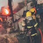 Ônibus com suspeita de pane pega fogo na Avenida Augusto de Lima, em BH - Foto: Divulgação/Corpo de Bombeiros