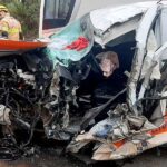 Três pessoas ficam feridas em acidente na BR-267, em Bicas - Foto: Divulgação/Corpo de Bombeiros