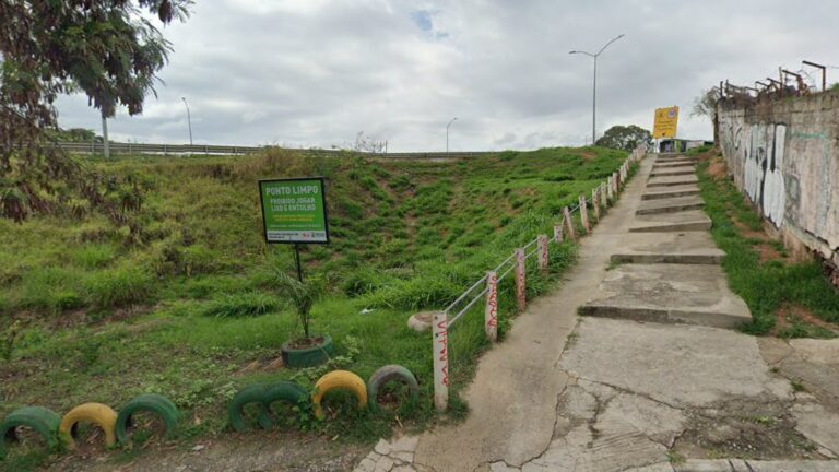 Vítimas foram encontradas sem vida na Rua Severino Lara