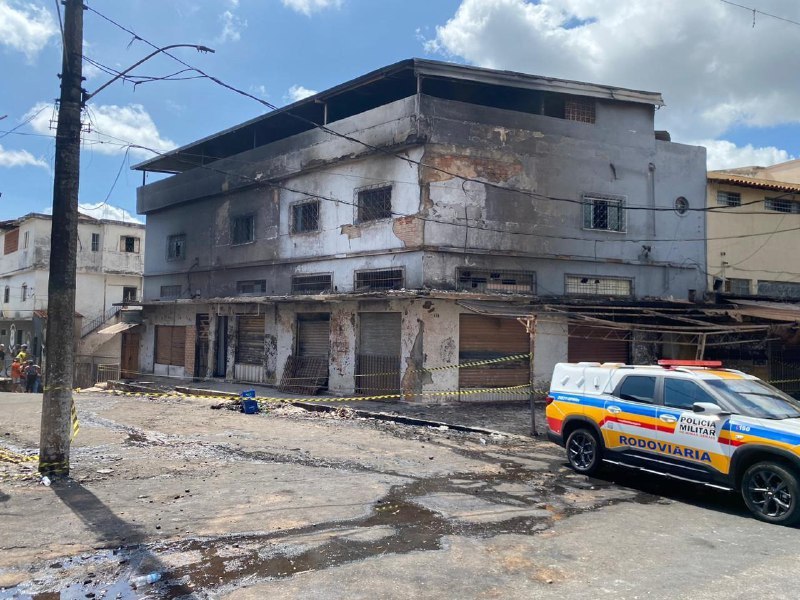 Acidente com caminhão-tanque: cinco vítimas permanecem internadas em hospital de BH - Foto: Divulgação/Corpo de Bombeiros