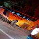 Ônibus com 24 pessoas tomba e deixa feridos na BR-262, em Rio Casca - Foto: Divulgação/Corpo de Bombeiros