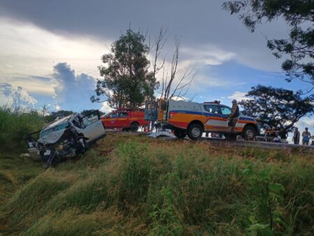 Seis pessoas morrem em acidente grave na BR-251, em Unaí - Foto: Divulgação/Corpo de Bombeiros