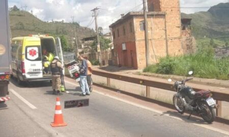 Passageira de moto de aplicativo morre atropelada em acidente no Anel Rodoviário, em BH - Foto: Reprodução/Redes Sociais