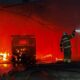 Galpão é consumido por incêndio na Grande BH - Foto: Divulgação/Corpo de Bombeiros