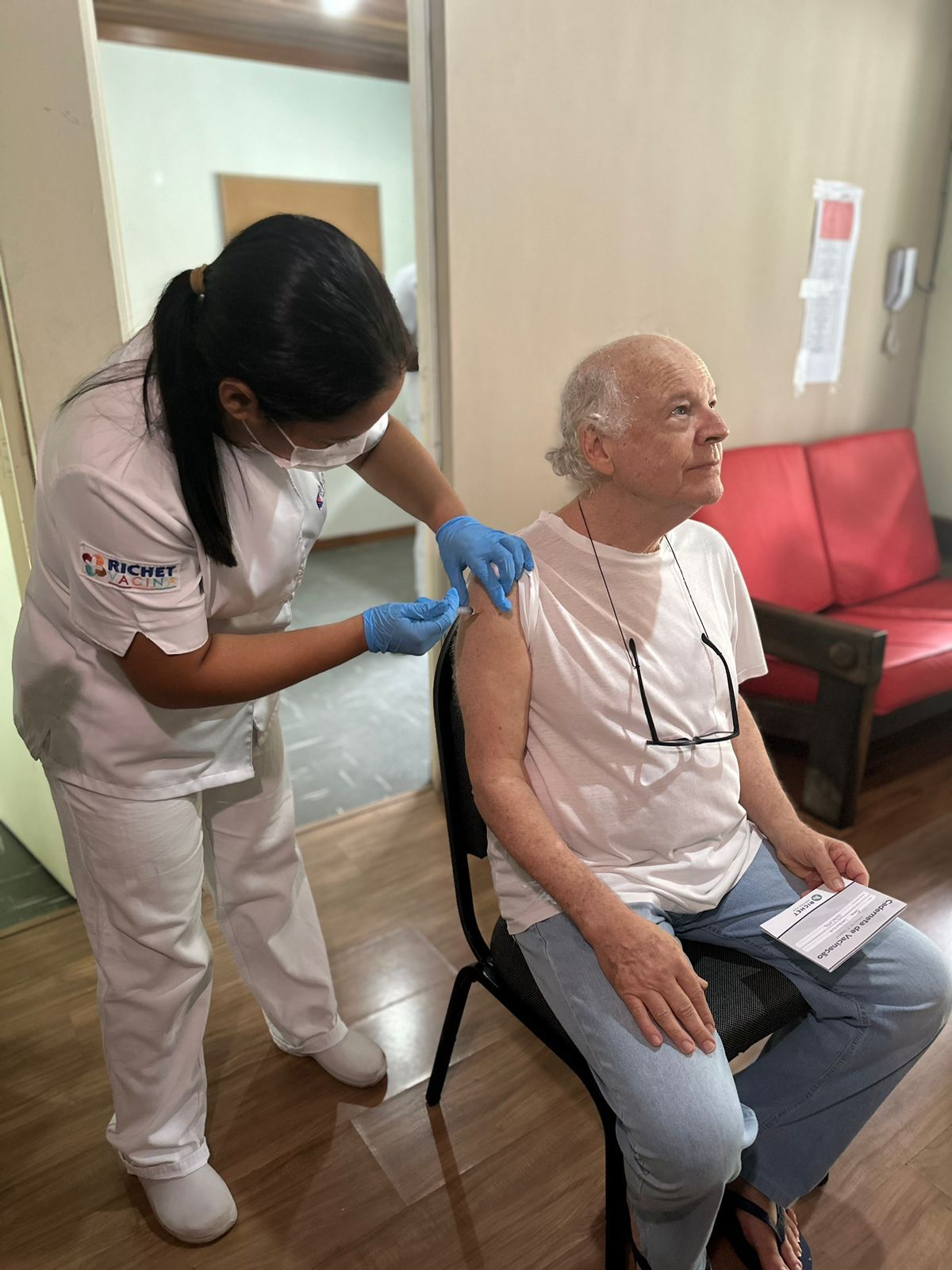 Retiro dos Artistas recebe ação social de imunização 0998b761 f455 4a80 9ec7 081f7c0b89a5