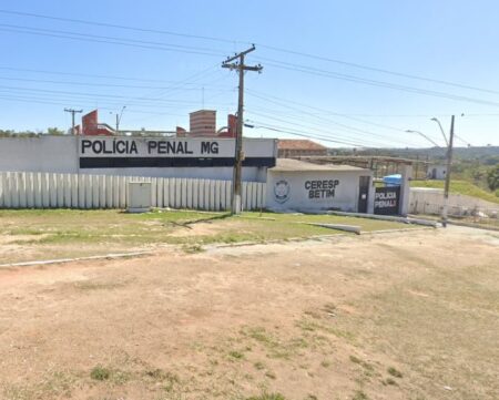 Detentos colocam fogo em colchões no Ceresp Betim - Foto: Reprodução/Google Street View