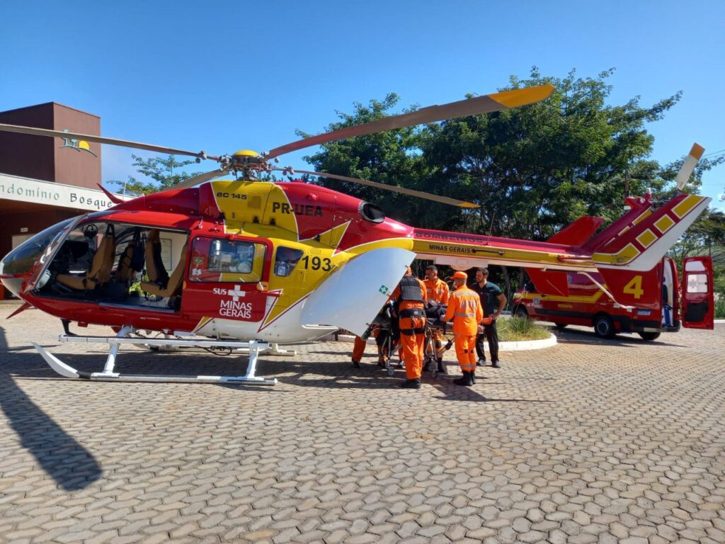 Motociclista sofre amputação da perna após acidente com carreta na BR-381 - Foto: Divulgação/Corpo de Bombeiros