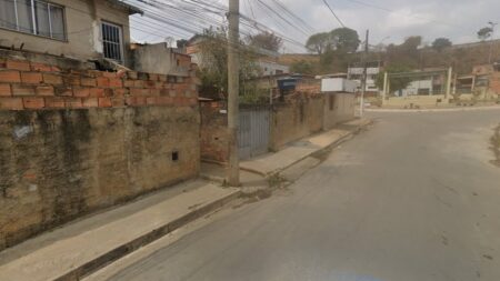 Dois homens são morto a tiros em São José da Lapa, na Grande BH - Foto: Reprodução/Google Street View