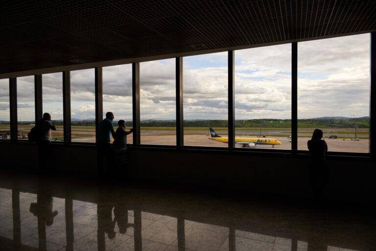 Aeroporto de Confins recebe voo de deportados brasileiros neste sábado - Foto: Divulgação/BH Airport