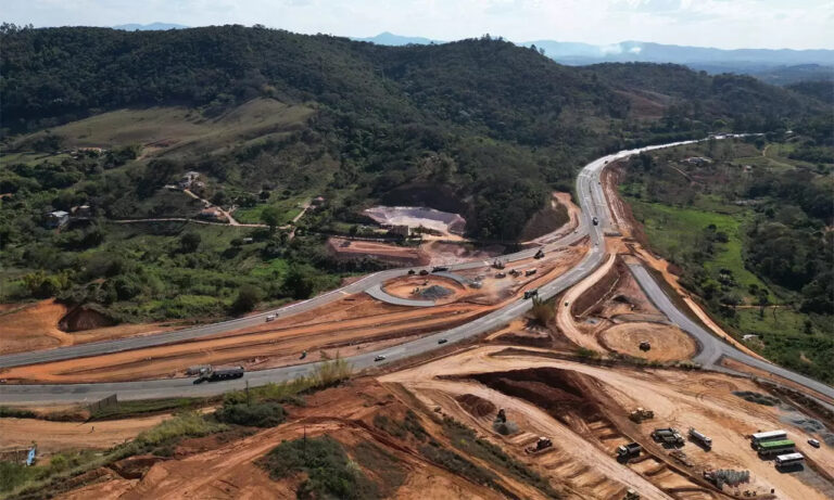 Detonação de rochas interdita trecho da BR-381 neste sábado - Foto: Divulgação