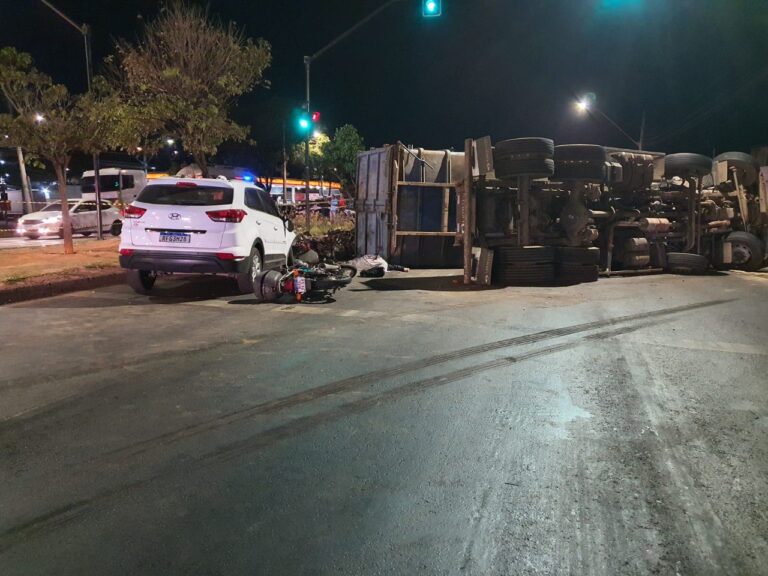 Motociclista morre esmagado por caminhão em acidente na Via Expressa de Contagem - Foto: Divulgação/CBMMG